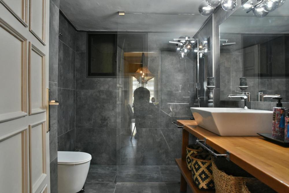 Pepromeno Luxury Apartment In The City Center Kalamata Luaran gambar